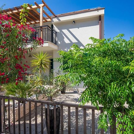 Apartment Gracija Trpanj Exterior foto