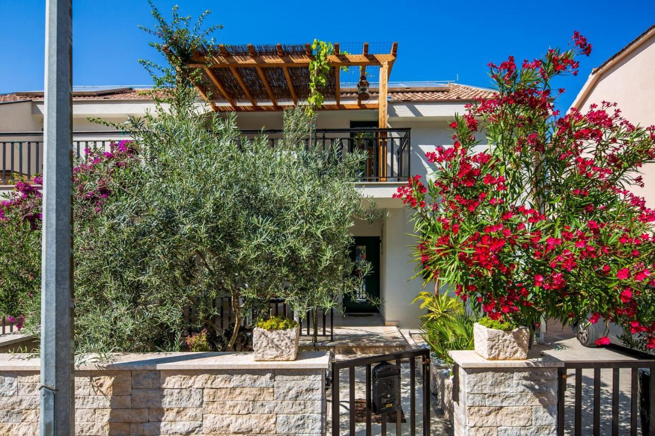 Apartment Gracija Trpanj Exterior foto